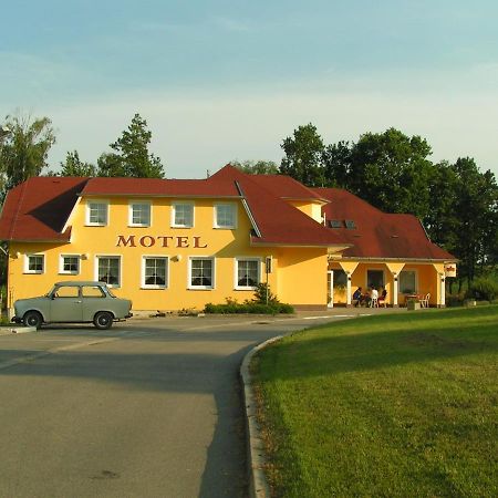 Motel Velky Rybnik Pelhřimov Exterior foto